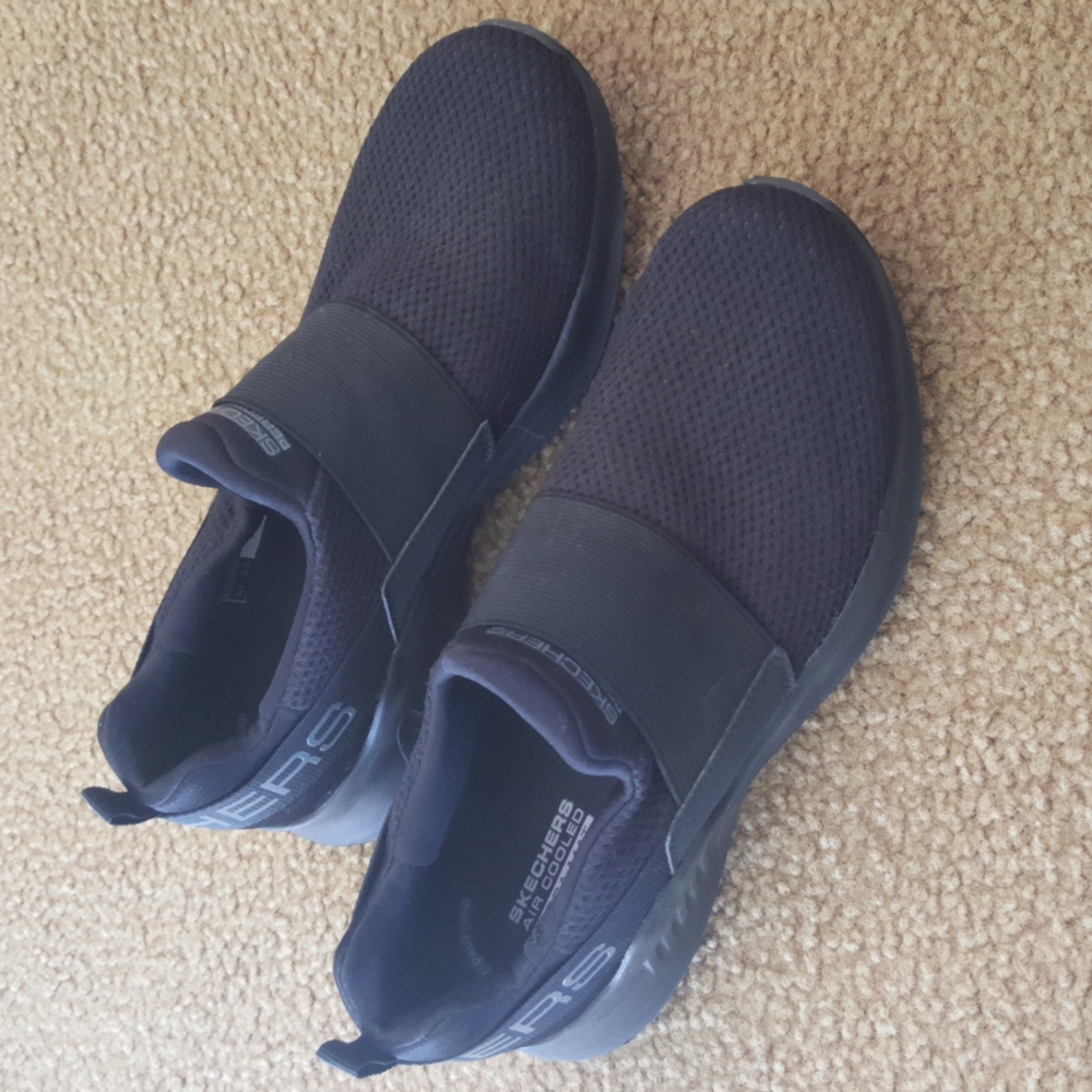 Sketchers 6.5 womens shoes